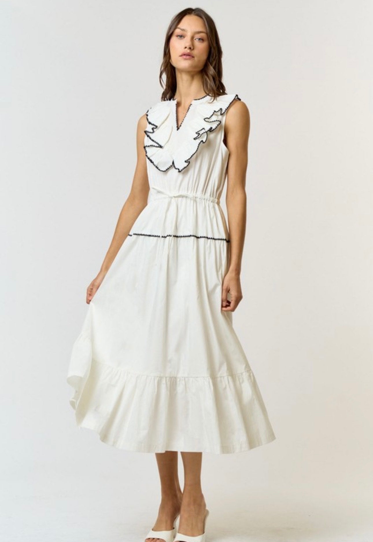 Overlock stitch ruffled dress